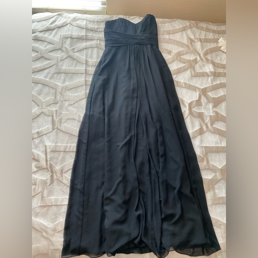Strapless formal dress